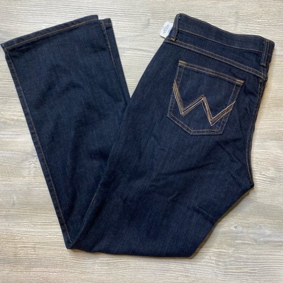 NWT Wrangler Q-Baby Boot Cut Jeans - Picture 3 of 10